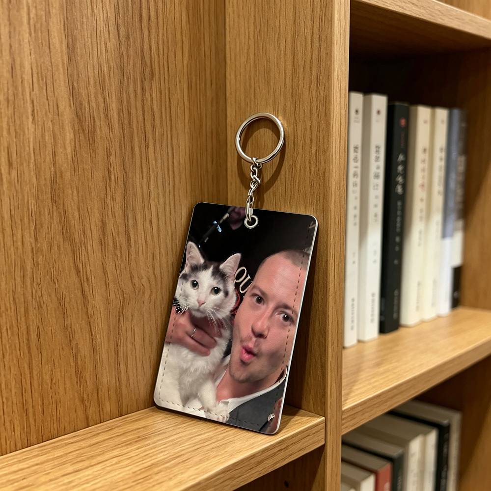 actor J-Joseph Quinn Cat Badge - Leather Work Leather 评论和价格